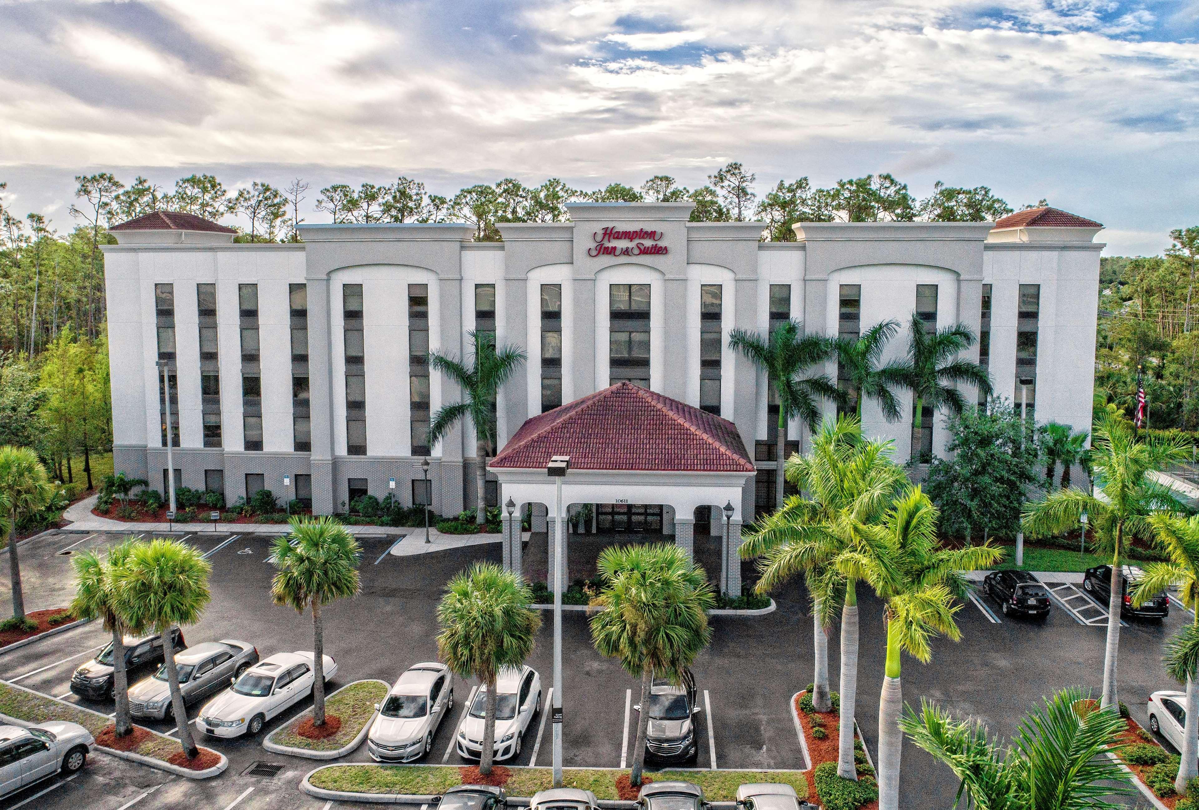 Hampton Inn & Suites Fort Myers Estero Exterior foto