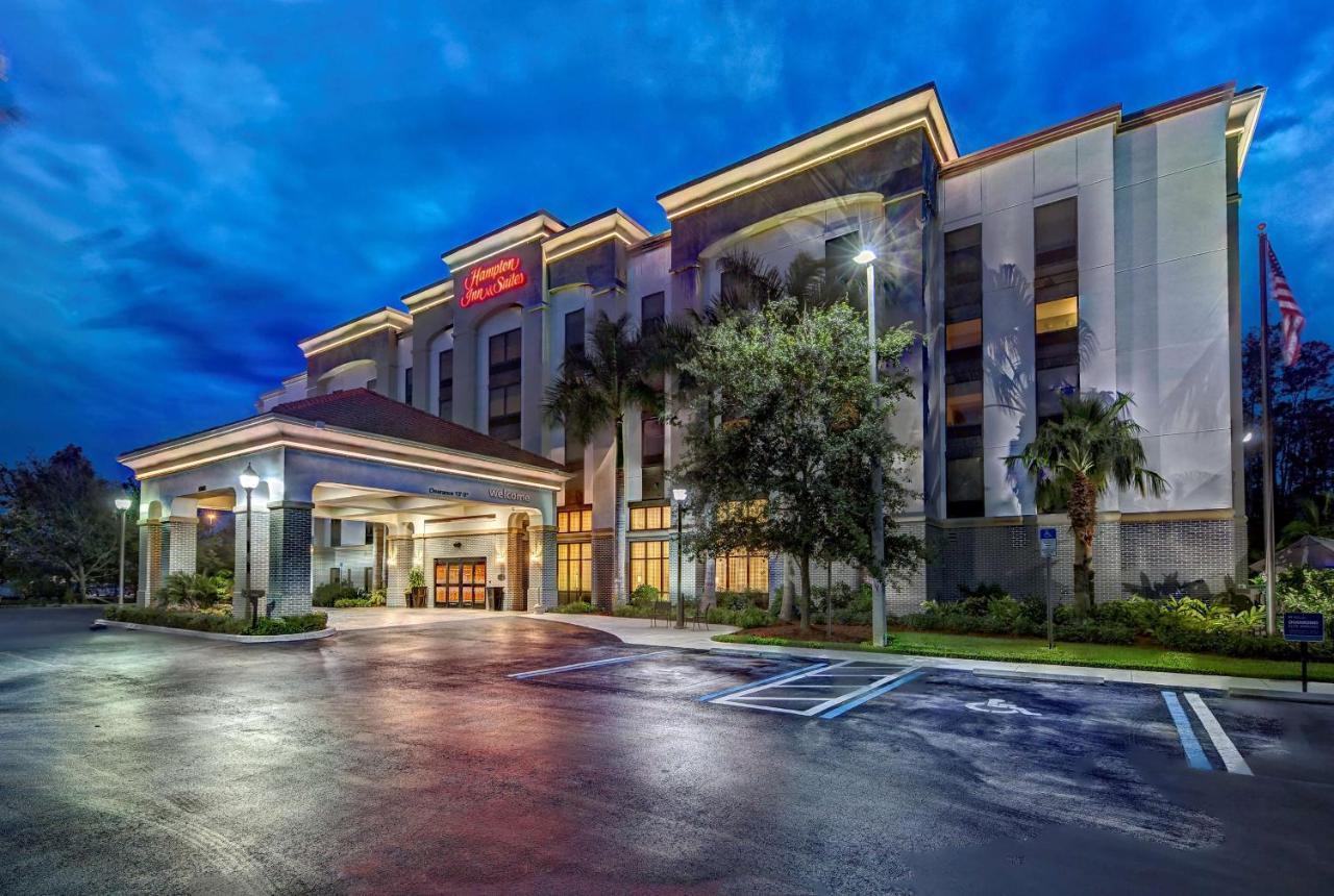 Hampton Inn & Suites Fort Myers Estero Exterior foto